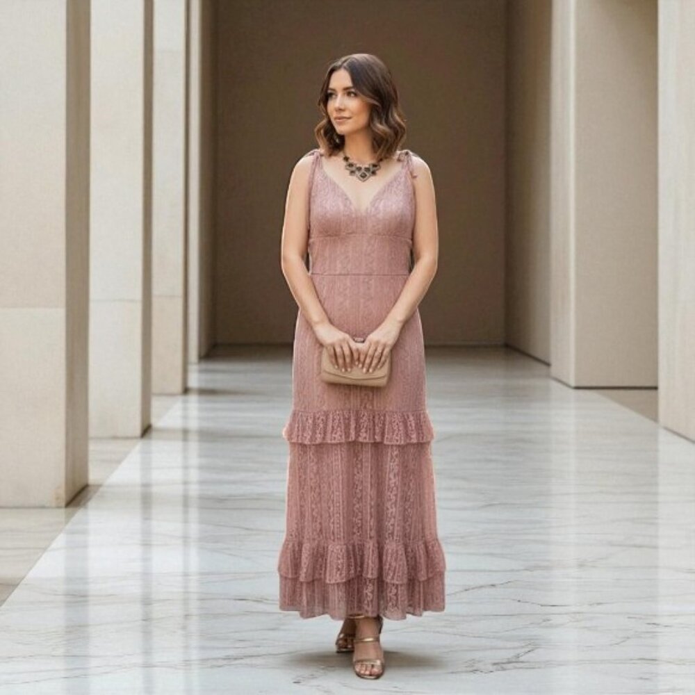 NWT BELLEVUE THE LABEL Florence Lace Maxi Dress in Dusty Pink